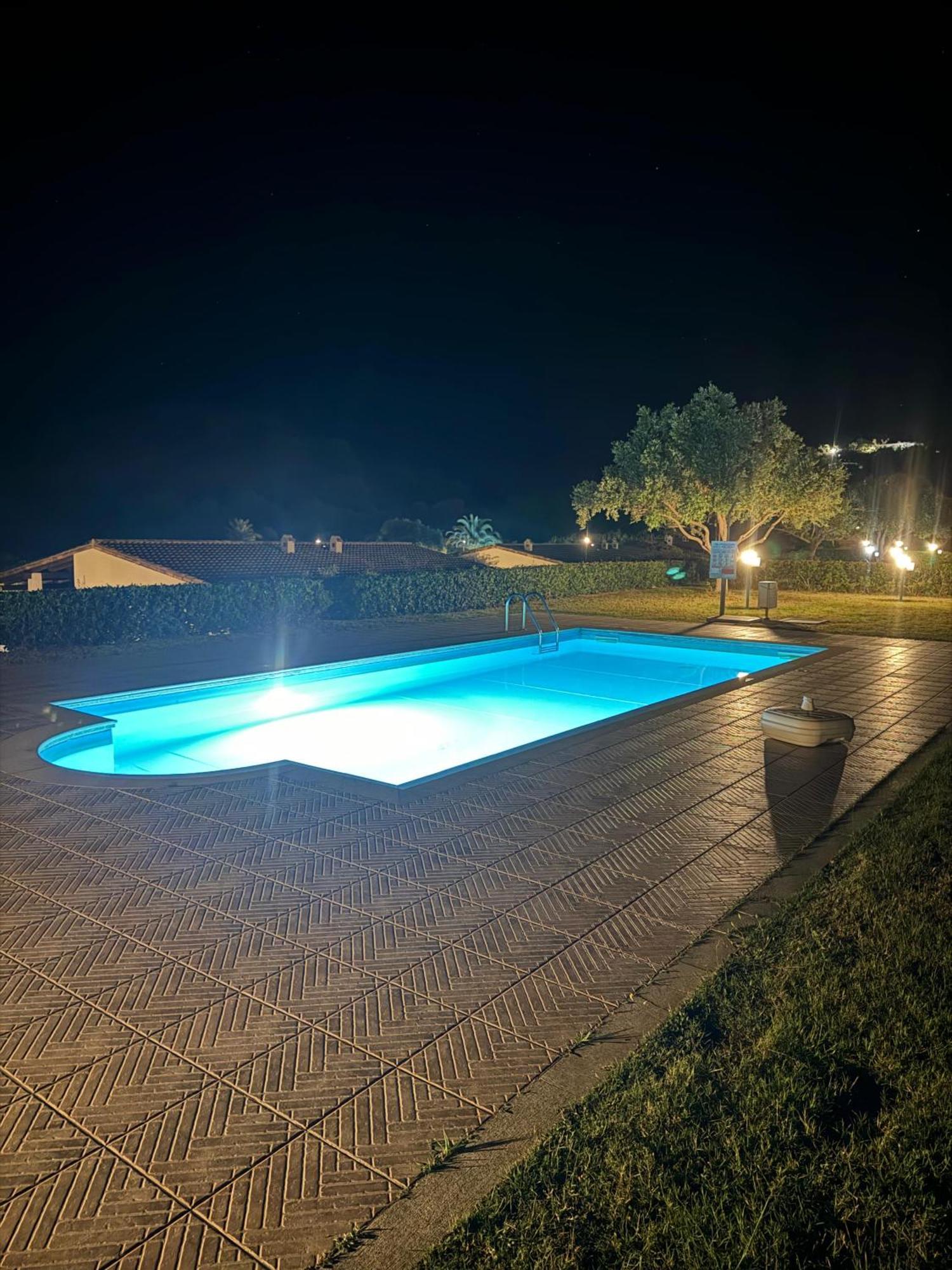 Casa Vacanze Con Piscina E Vista Mare Esclusiva Per Coppie E Famiglie, Relax E Tranquillita Tertenìa المظهر الخارجي الصورة